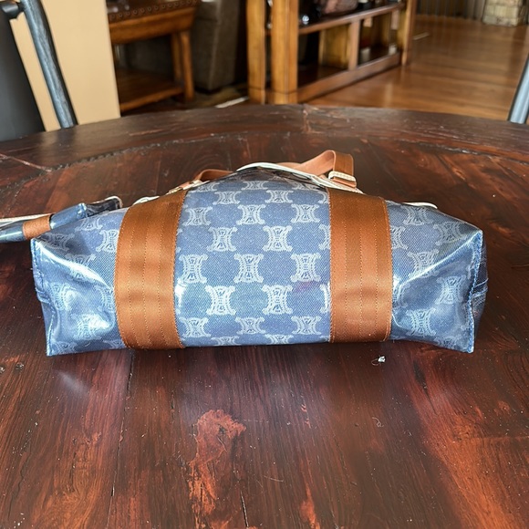 Celine Clear PVC Shoulder Tote Blue Pattern Brown Nylon Handle Zip Pouch Unisex - Picture 3 of 15